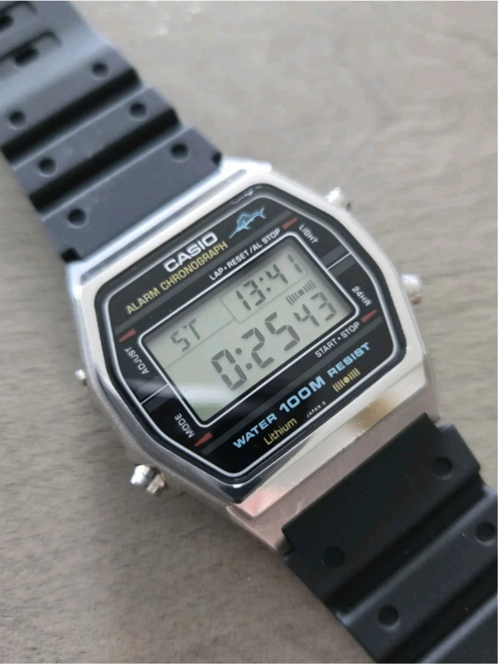 Rare Vintage Casio W-750 Men's Digital LCD Watch 1980s Great Must See Retro!!!